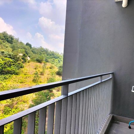Hani Homestay Wifi Netflix Secure Parking Klia Usim Inti Aeon Mall Nilai Extérieur photo