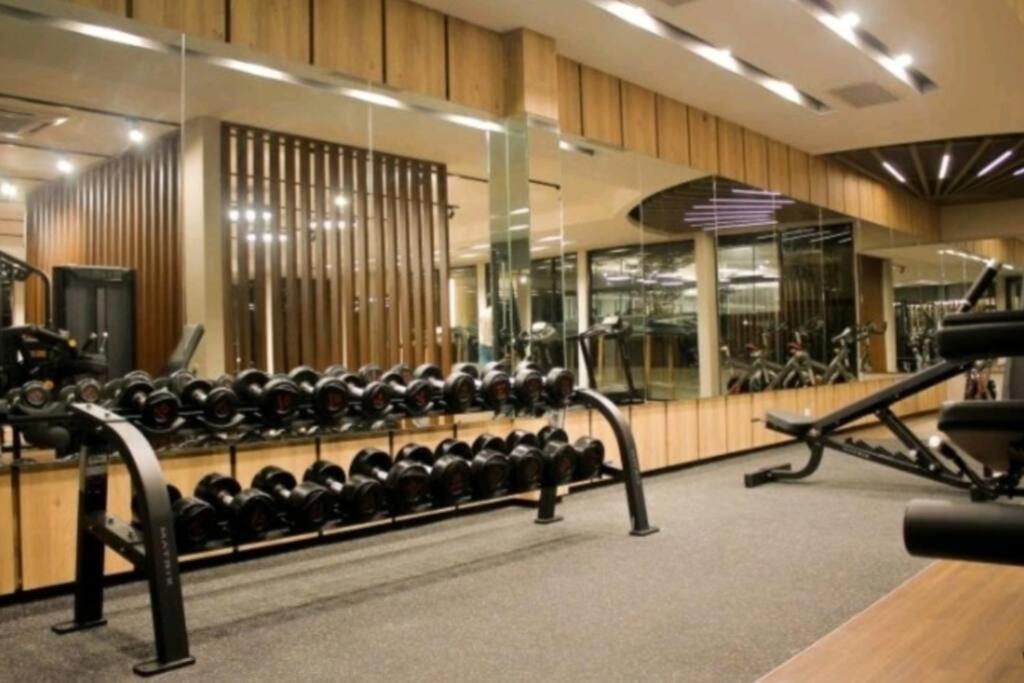 Hani Homestay Wifi Netflix Secure Parking Klia Usim Inti Aeon Mall Nilai Extérieur photo