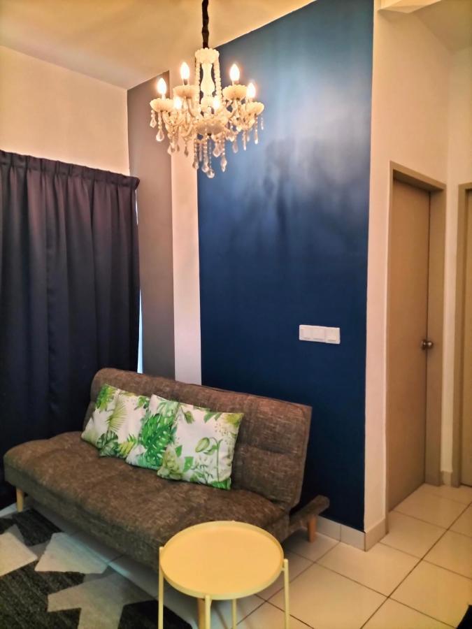 Hani Homestay Wifi Netflix Secure Parking Klia Usim Inti Aeon Mall Nilai Extérieur photo