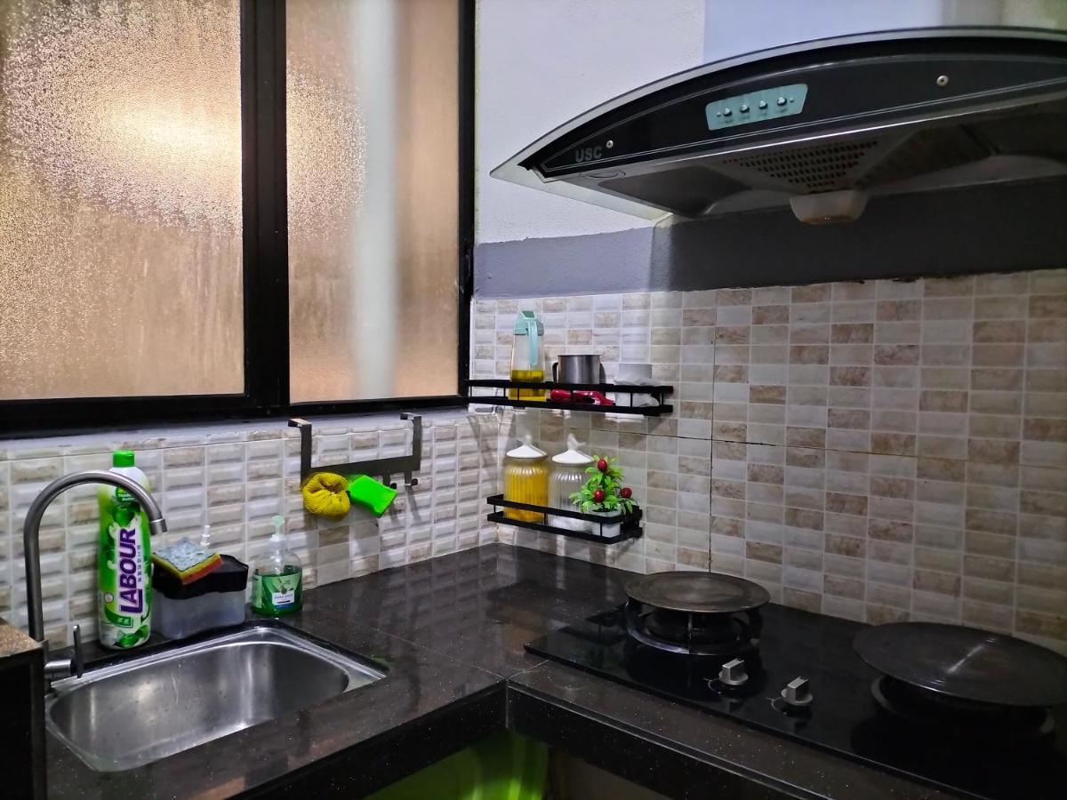 Hani Homestay Wifi Netflix Secure Parking Klia Usim Inti Aeon Mall Nilai Extérieur photo